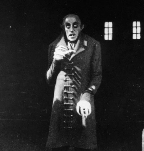 世界十大经典吸血鬼电影,几部经典吸血鬼电影