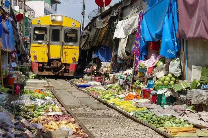 第一次去“天使之都”,打算待4天,怎么玩?