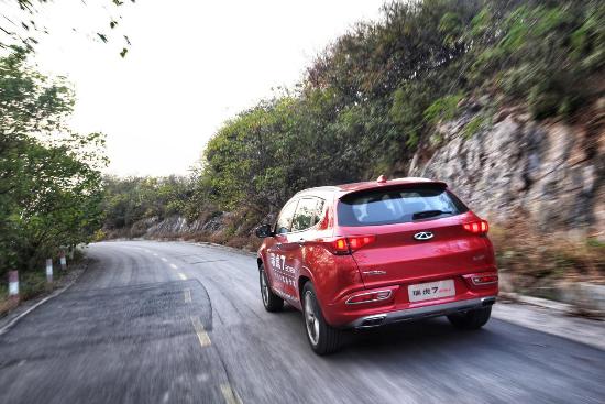 瑞虎71.6t和瑞虎7plus1.6t的区别,瑞虎7plus和cs55plus哪个好