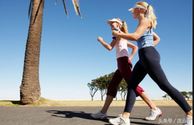 腰痛爬楼梯锻炼爬多少层,腰痛怎么走路