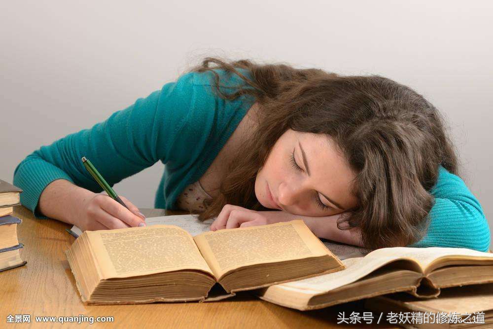 眼皮总是跳到底是怎么回事呢,眼皮跳痉挛是怎么回事