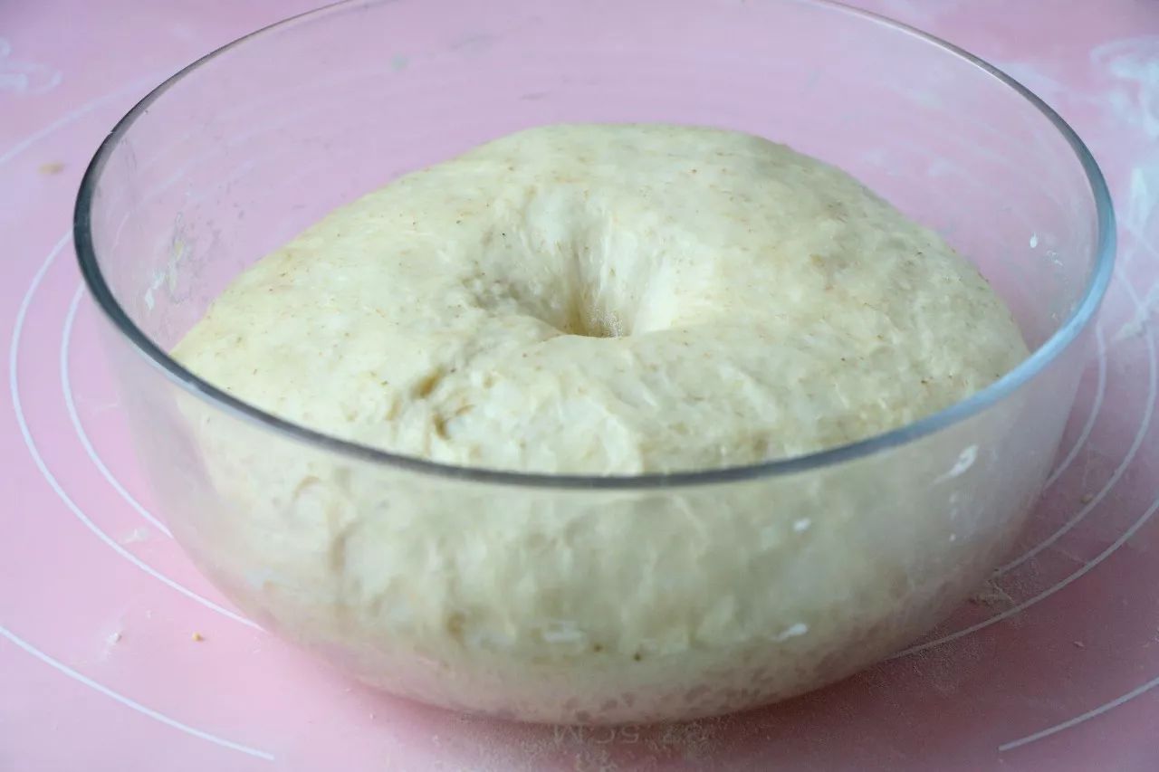 不用揉手套膜做吐司面包,吐司的做法不用黄油不用面包机