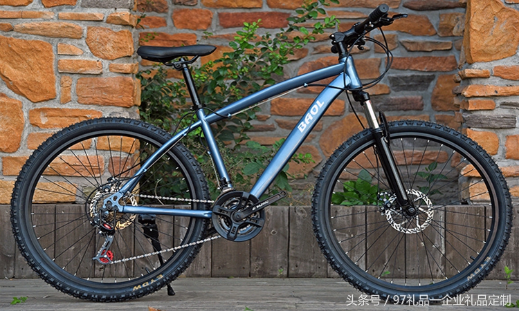 年会员工福利礼品选什么,年会礼品选什么好实用