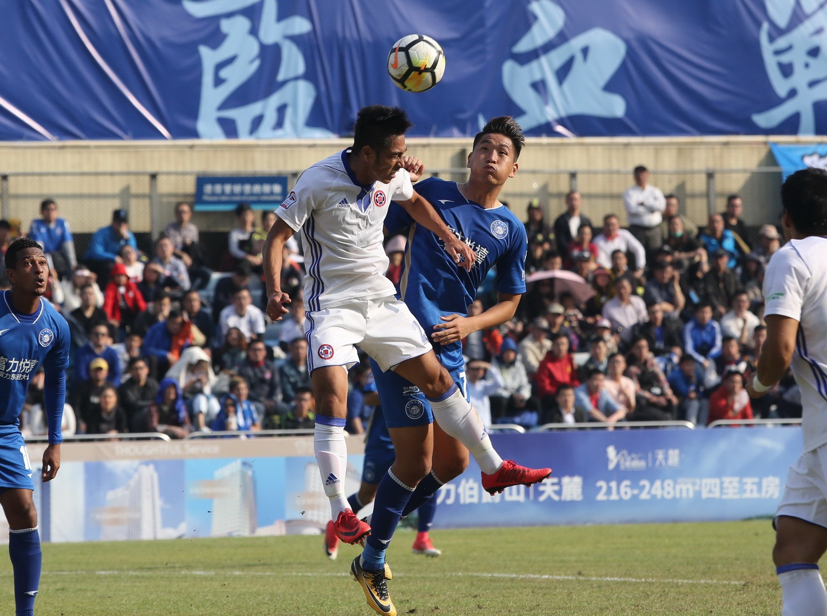 港超富力,港超主场首战久攻不下憾负东方