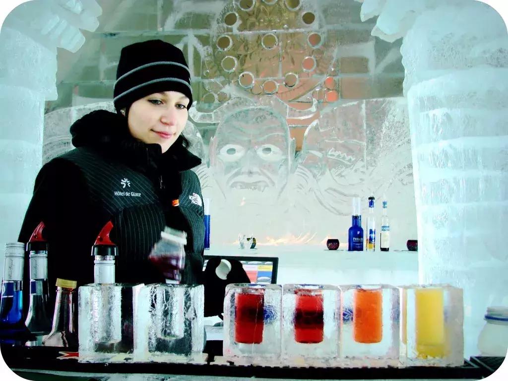 加拿大外星酒店,国外外星酒店