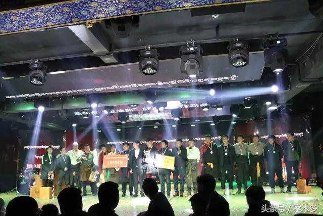 2016足球颁奖典礼最佳11人,中国足球颁奖典礼完整版