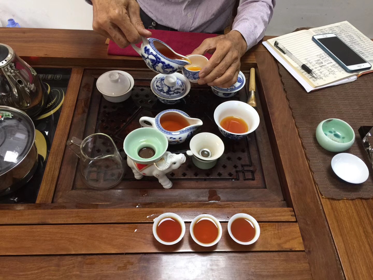 英德红茶好喝怎么形容,怎样的英德红茶才好喝