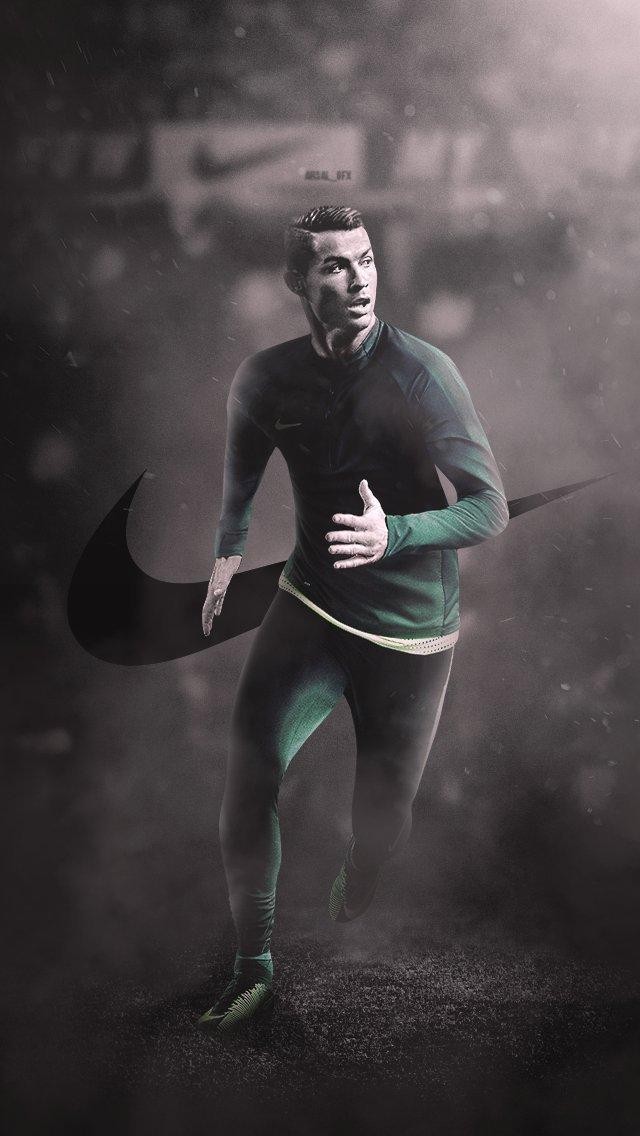 关于足球的炫酷手机壁纸,少年感的足球壁纸