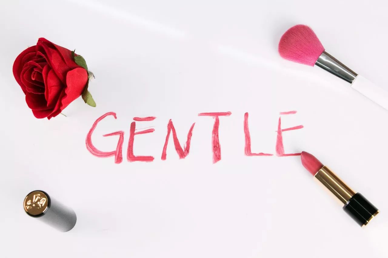 最显白的十支大牌口红,2019最火的100支口红全试色