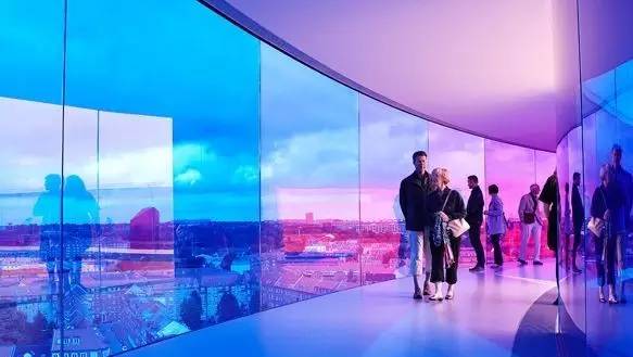 说到品牌设计你想到了什么,说到设计师你会想到什么呢