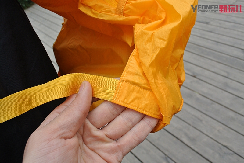 轻便大容量防水背包,northface帆布双肩背包