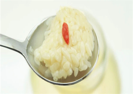 坐月子用的米酒可以提前做吗,做米酒是加水还是不加水