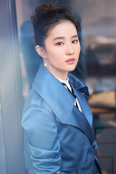 唐嫣仙剑三美久违同台,杨幂刘诗诗唐嫣仙剑三美同框