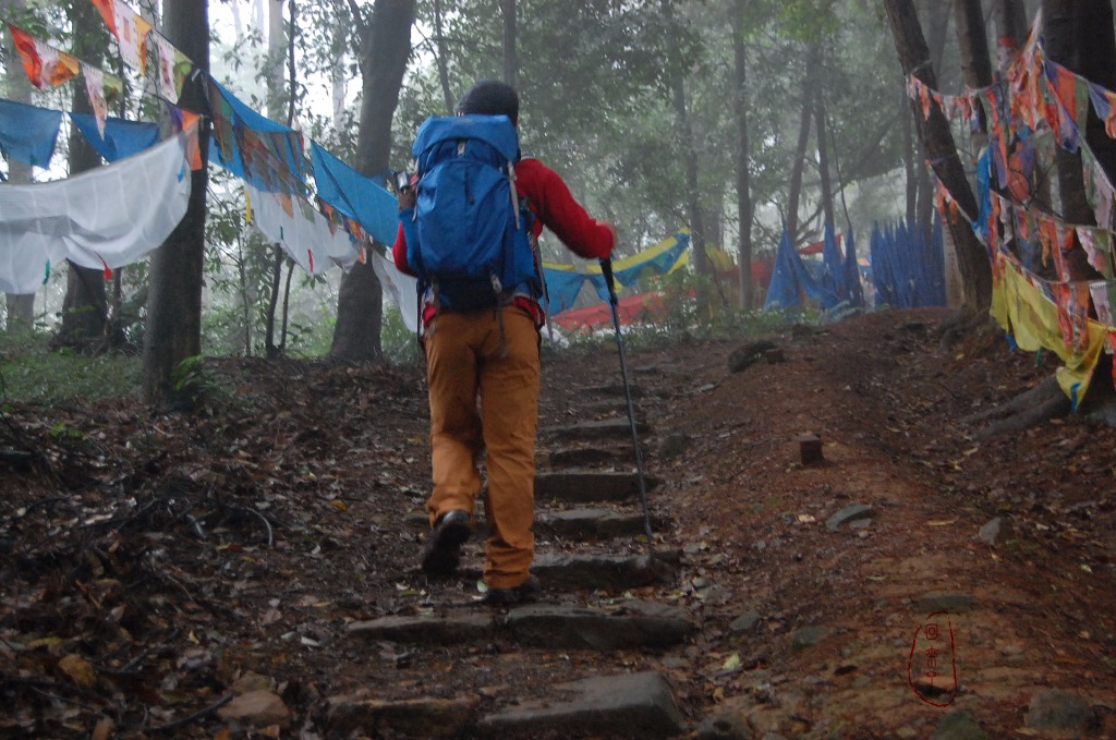 lowa登山鞋mk2测评,lowa登山鞋zephyr