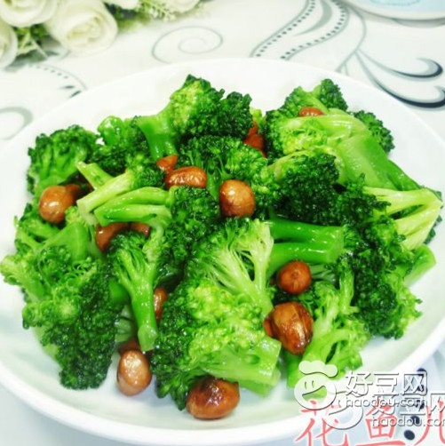 淡化黑眼圈的食疗,女性黑眼圈吃什么好得快