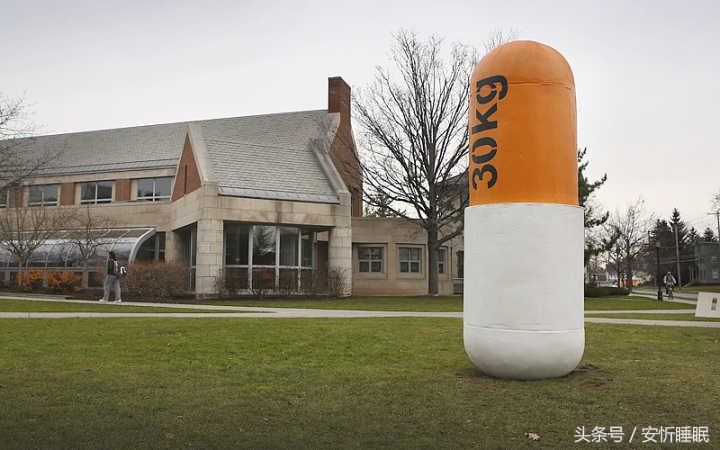 世界名校学生吃兴奋剂学到凌晨，精英的“努力”凡人不懂！