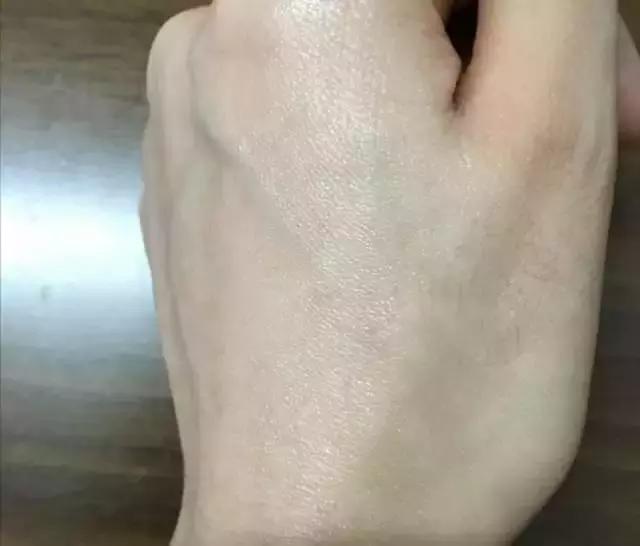 推荐一款巨好用的水乳,值得买的大牌水乳推荐