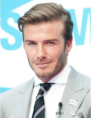 发际线后移男怎么拯救,18岁发际线后移怎么补救男