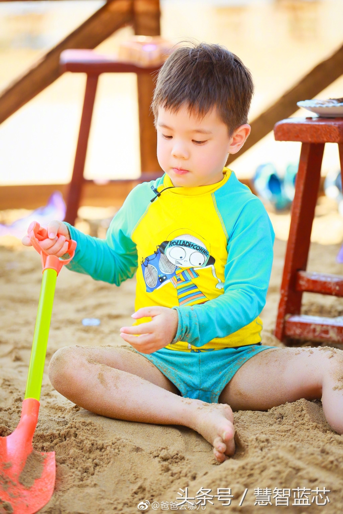 爸爸去哪儿第五季嗯哼大王,爸爸去哪儿嗯哼刚出现视频