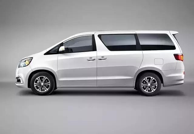 道达v8与埃尔法图片对比,北汽道达v8改装埃尔法