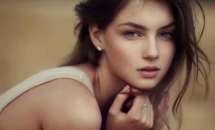 胶原蛋白粉为什么可以美白,吃什么胶原蛋白粉皮肤白滑