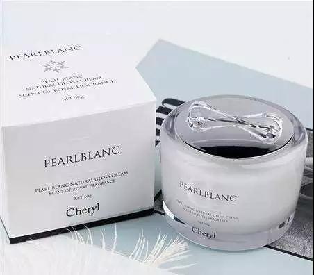 一路开挂底妆全线测评全是大实话,值得买的第一瓶大牌粉底液