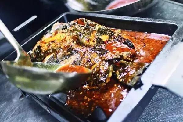 烤鱼店十款烤鱼秘制配方制作工艺,正宗烤鱼制作方法全过程