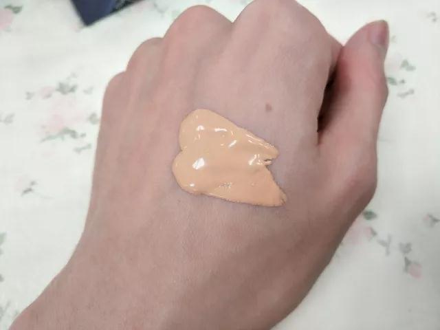 测评100个底妆,干皮大牌底妆真实测评