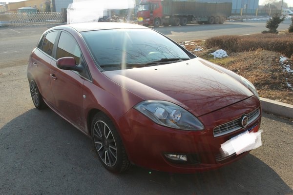 给新生闺女买车,菲亚特博悦,很合适