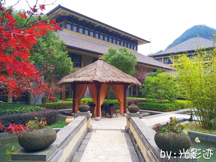 临安众安湍口氡温泉官网,杭州临安湍口众安氡温泉滑雪