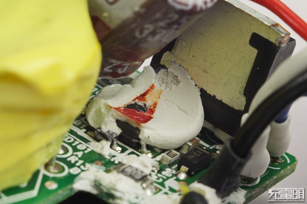 台达笔记本充电器,台达30a充电器