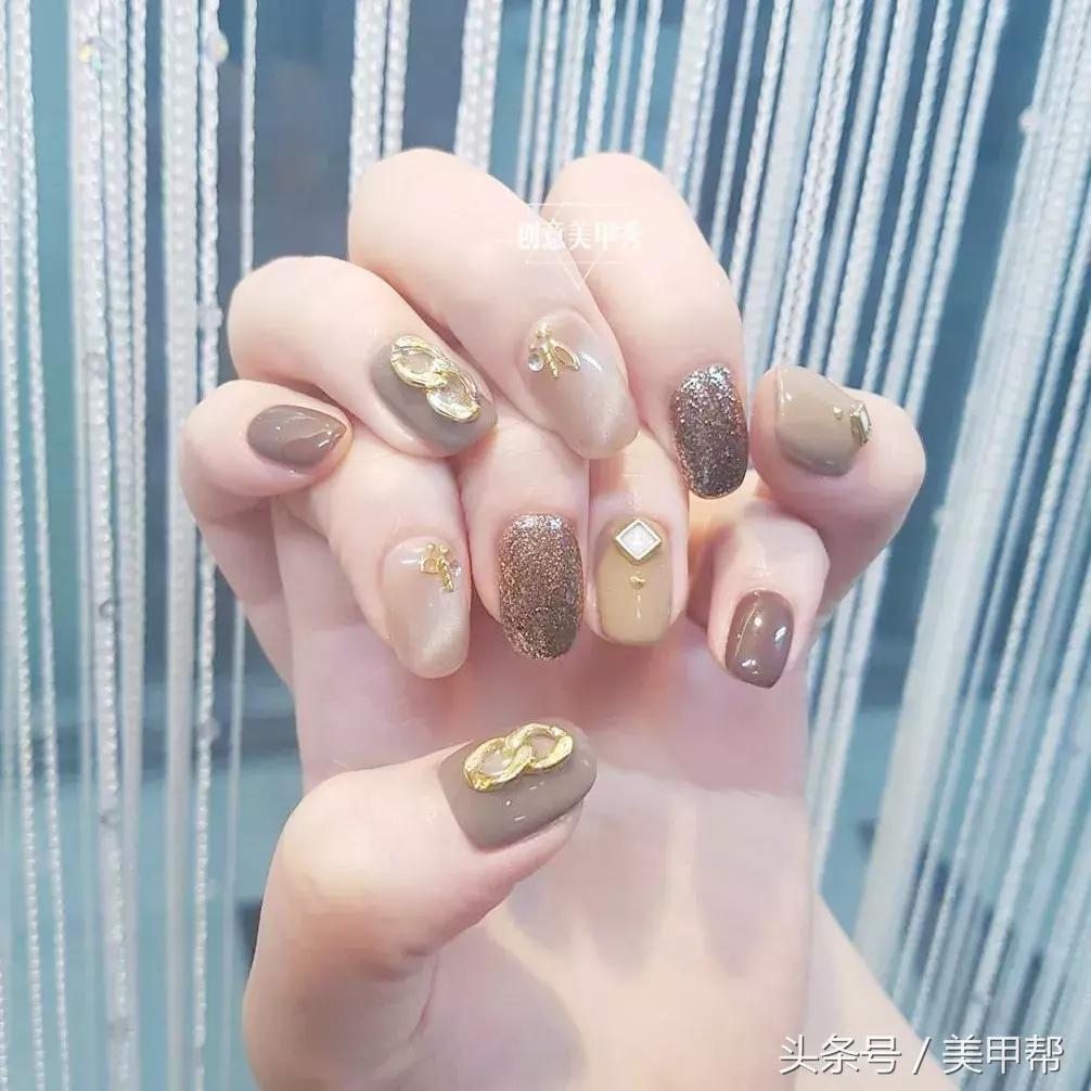 好看的美甲图片2021网红爆款美甲,2017年8种爆款美甲你做过几种