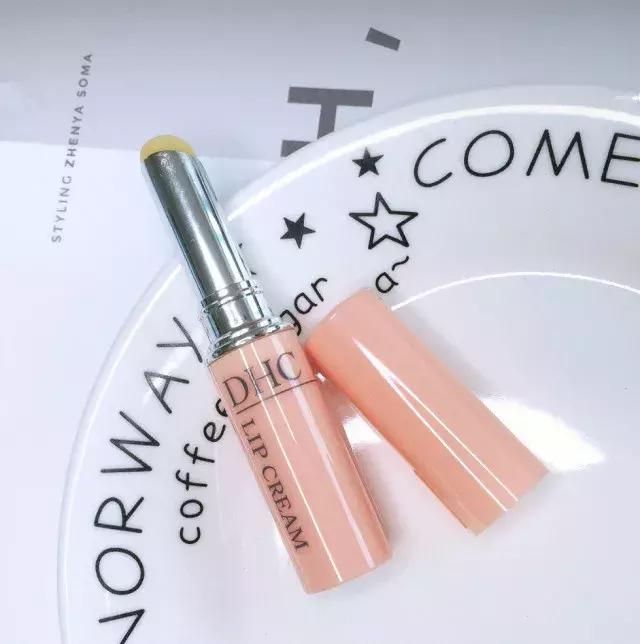 美国唇膏排行榜前十名品牌是,唇膏销量第一名