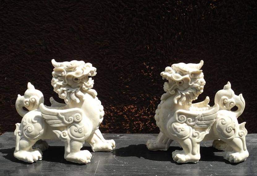 貔貅摆放最正确的方法,房屋西南缺角摆铜貔貅如何摆放