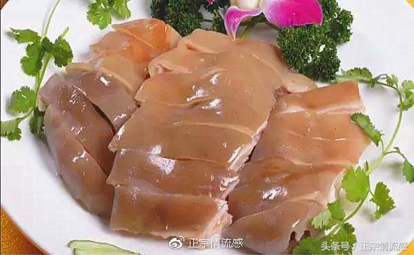 边走边吃水果视频,边走边吃一路看风景