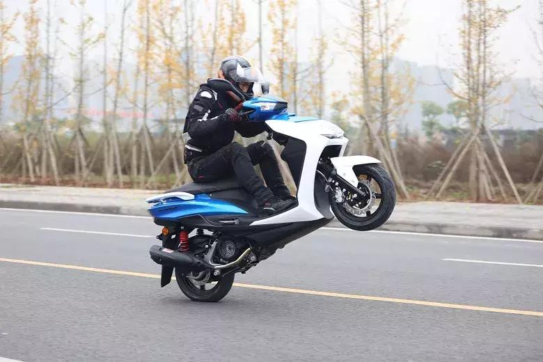 林海四气门发动机踏板,林海四气门踏板摩托车