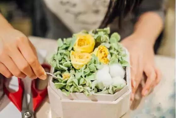 去这几间魔都手作工坊，用双手把心意融进圣诞礼物里