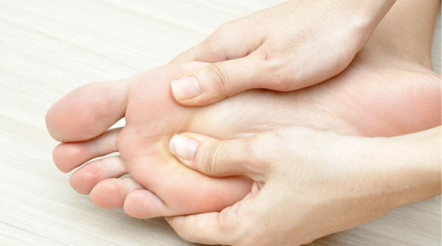 手为何一到冬天就生冻疮,冬天生冻疮什么药最见效