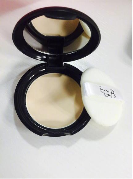 最好用遮瑕控油轻薄的粉饼,遮瑕控油最好用的粉饼