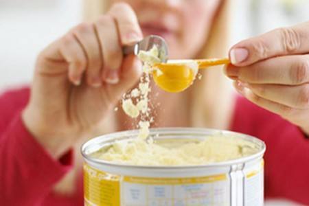 a2奶粉国产跟进口怎么差那么多,国产奶粉为什么比好多进口的都贵