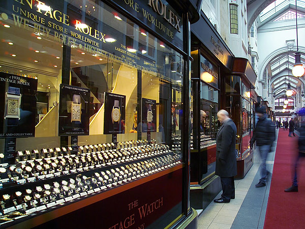 二手表的水很深！玩表大神总结了这五点经验你不看的话准吃亏