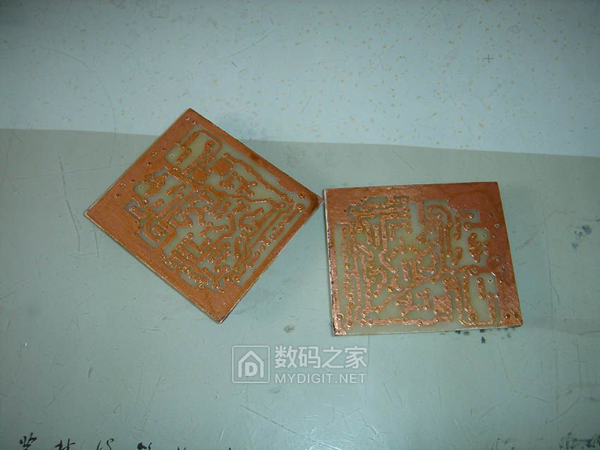 终于可以踏入短波无线电的大门了！自制小功率等幅电报收发信机