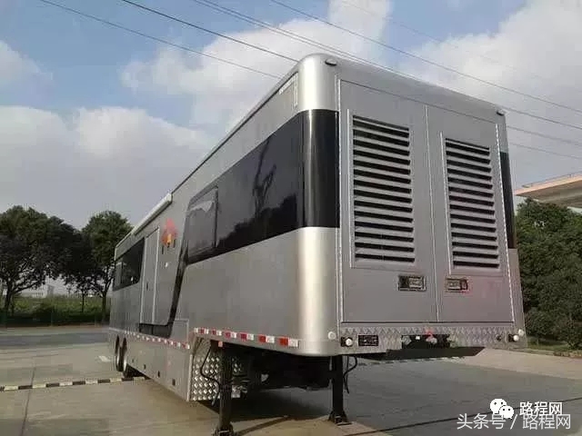 自行式房车拖挂式房车售价,房车公告第372批