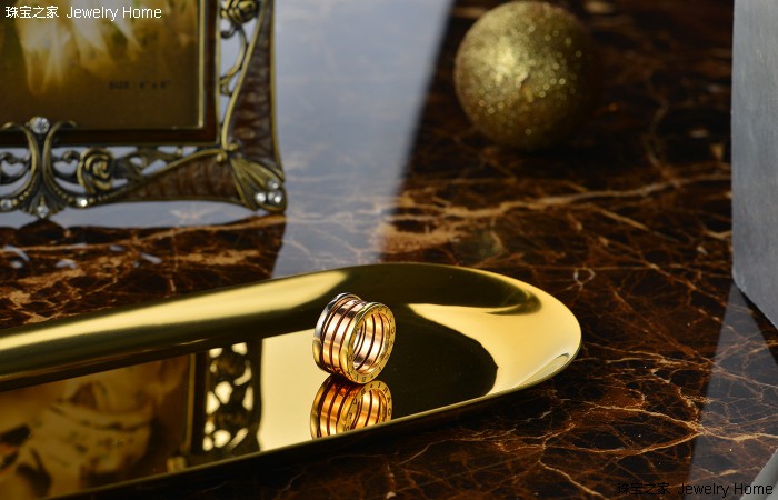 哪些人爱戴宝格丽项链,宝格丽两个小蛮腰叠戴