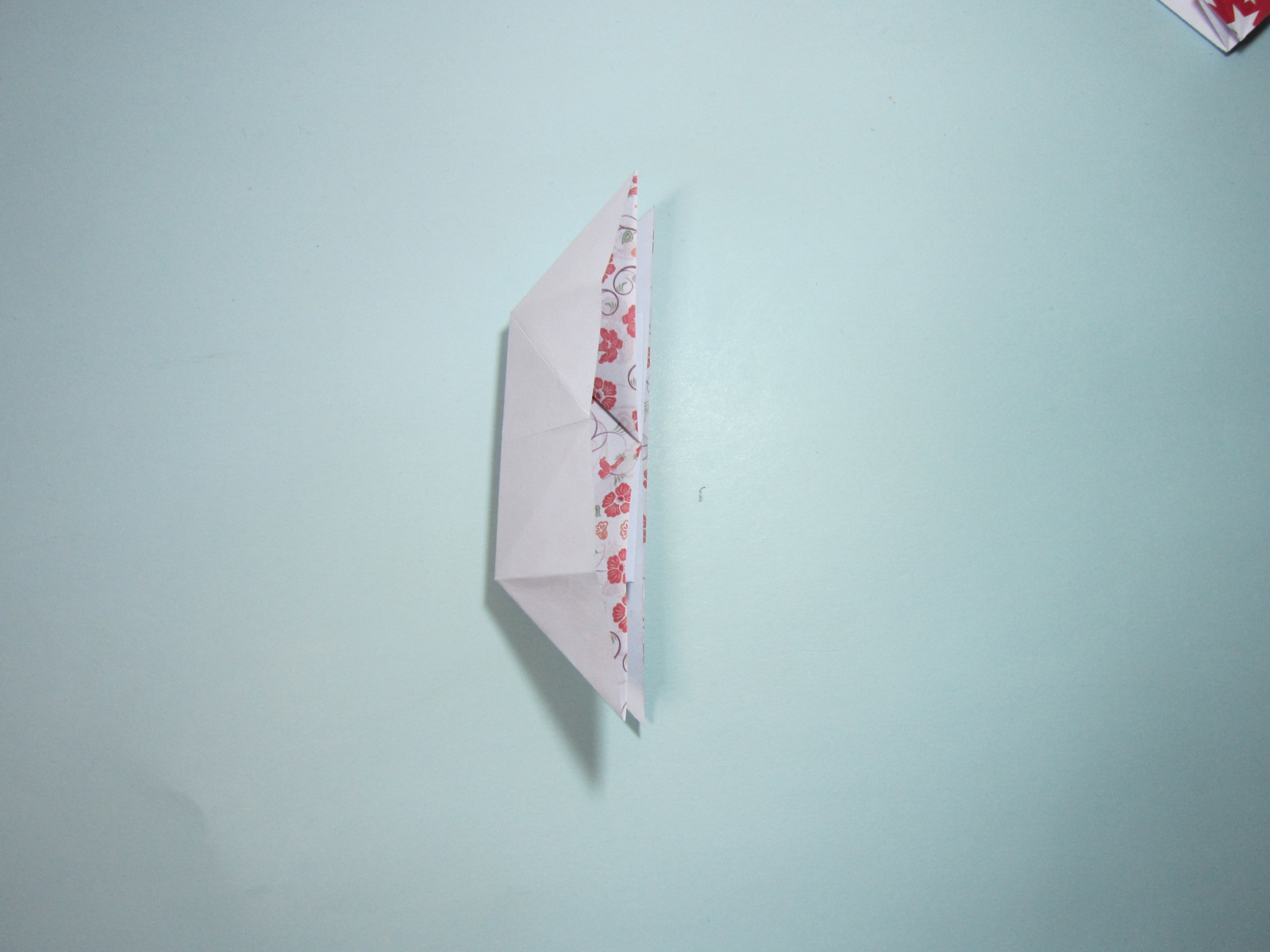 花篮折纸的折法,小花篮折纸手工制作步骤书面解说