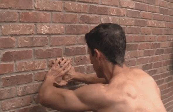 5个高效增加手臂围度的训练动作,臂围不到40不能赤膊训练图片