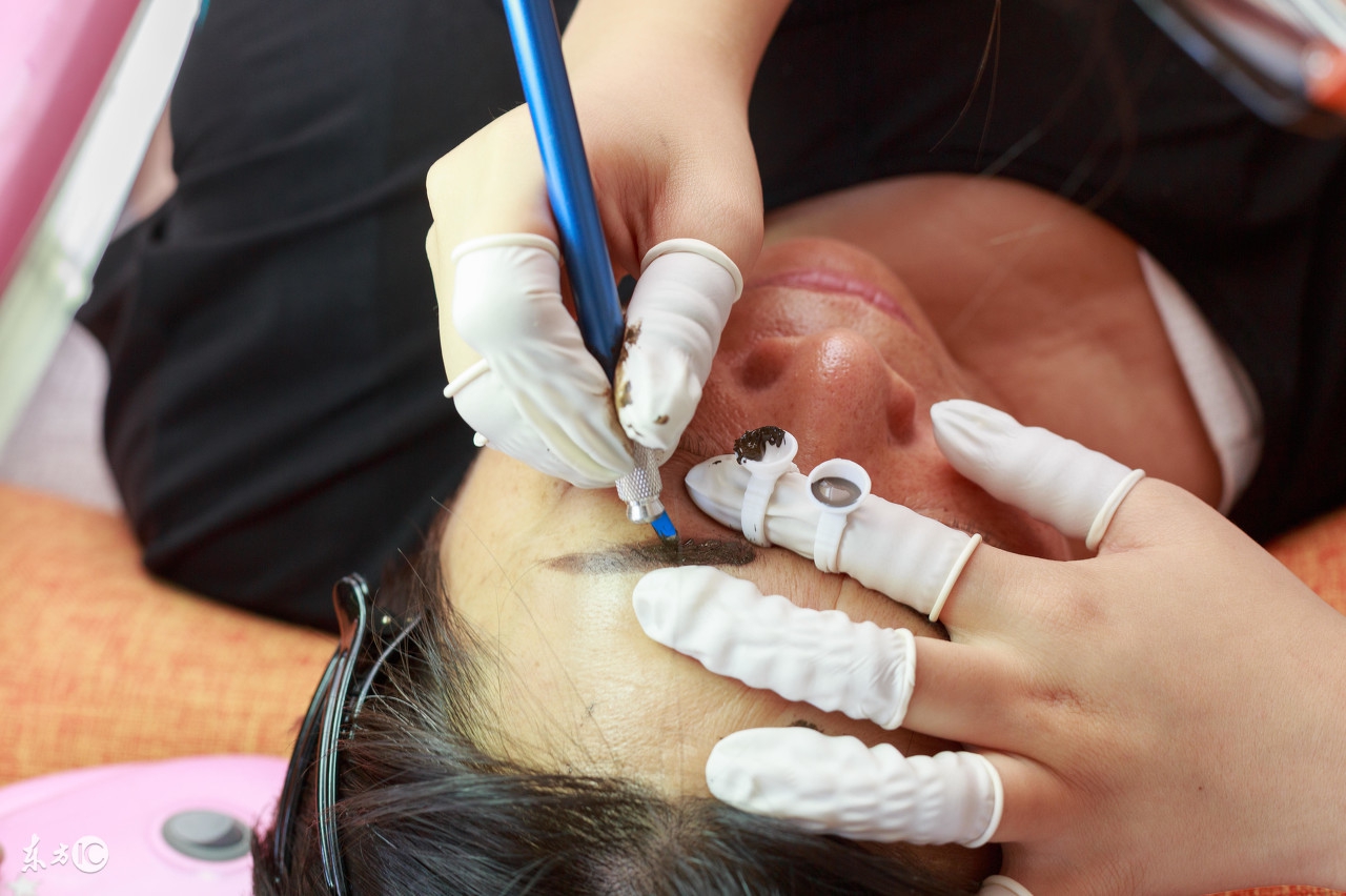 纹眉毛是不是容易掉,纹眉毛到底好不好