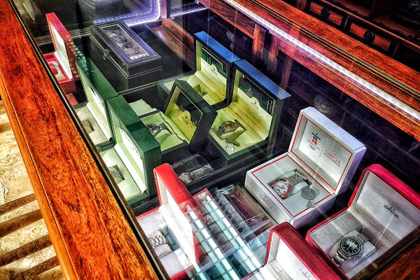 在澳门当铺买二手表靠谱吗,澳门典当行买什么手表划算