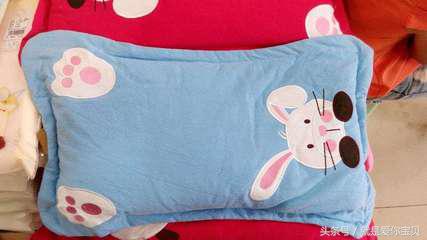 育儿锦囊睡眠,新生儿枕头的护理新知