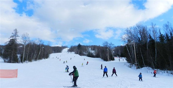 国内最刺激的滑雪场,西安周边滑雪场推荐